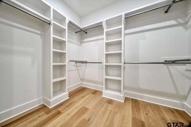 606 Prince Ln, Tyler, TX 75704