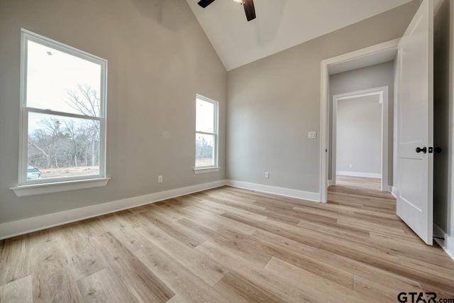 606 Prince Ln, Tyler, TX 75704