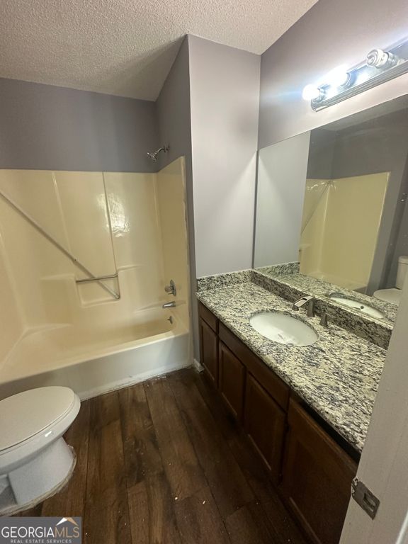 937 Silverwood Drive, Atlanta, GA 30349