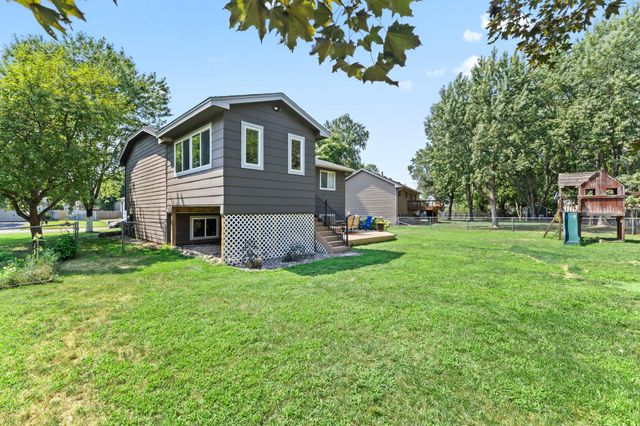 11010 Xylon Lane N, Champlin, MN 55316