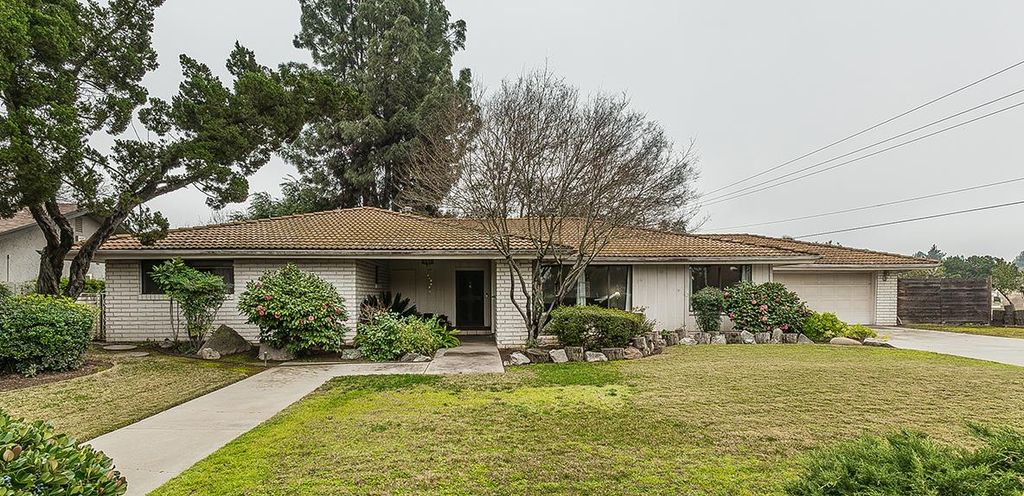 Image 1 of property listing at 2793 W San Madele Avenue, Fresno, CA 93711