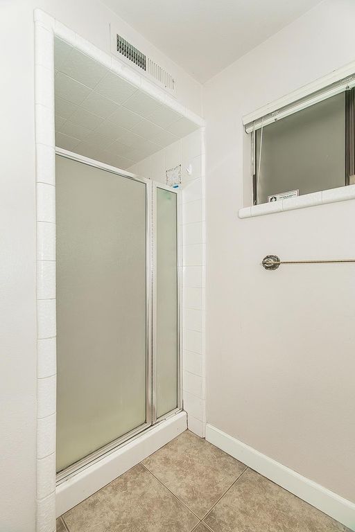 Image 16 of property listing at 2793 W San Madele Avenue, Fresno, CA 93711