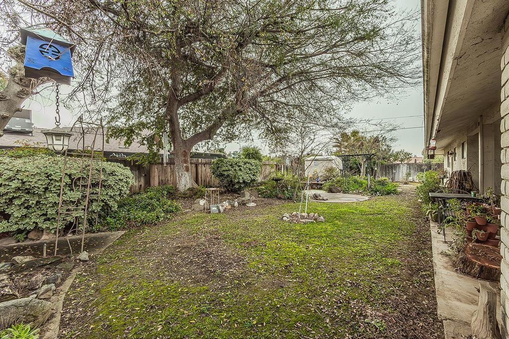 Image 22 of property listing at 2793 W San Madele Avenue, Fresno, CA 93711