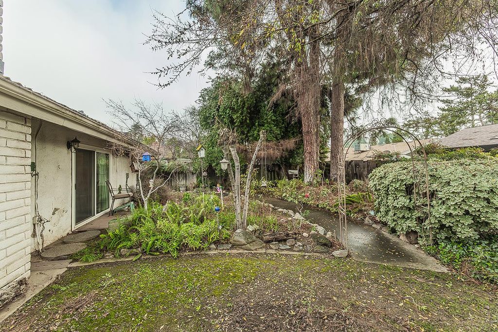 Image 26 of property listing at 2793 W San Madele Avenue, Fresno, CA 93711