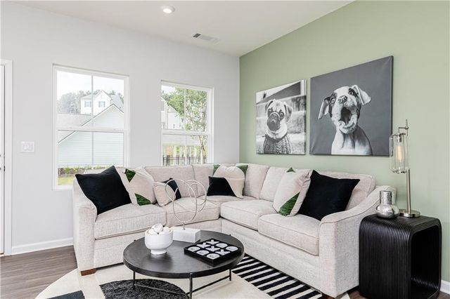2686 Brookview NW Lane, Atlanta, GA 30318