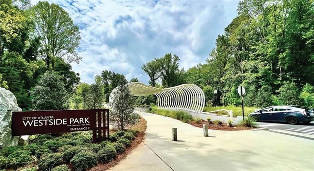 2686 Brookview NW Lane, Atlanta, GA 30318