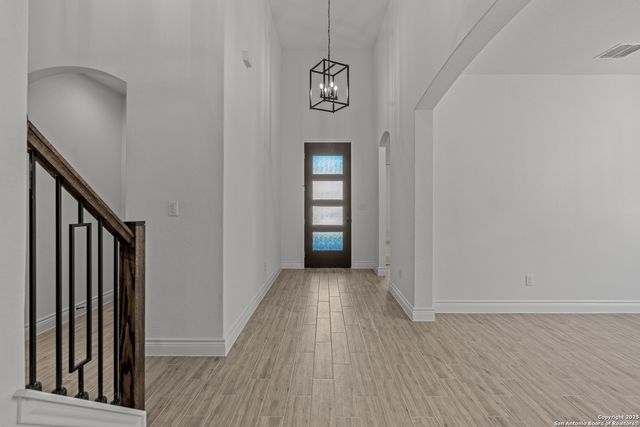 10207 Cactus Hills, San Antonio, TX 78254