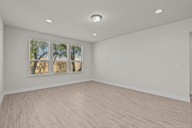 10207 Cactus Hills, San Antonio, TX 78254