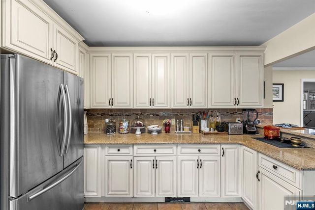 6 Hillsdale Terrace, Sussex, NJ 07461