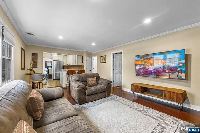 6 Hillsdale Terrace, Sussex, NJ 07461