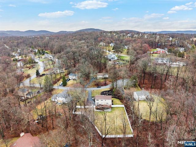 6 Hillsdale Terrace, Sussex, NJ 07461