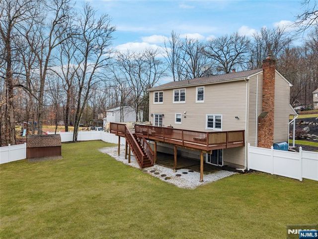 6 Hillsdale Terrace, Sussex, NJ 07461