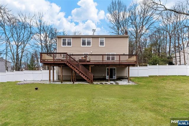 6 Hillsdale Terrace, Sussex, NJ 07461