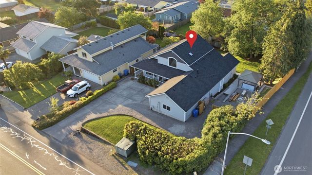 707 Gove Street, Steilacoom, WA 98388
