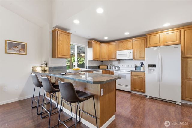 707 Gove Street, Steilacoom, WA 98388