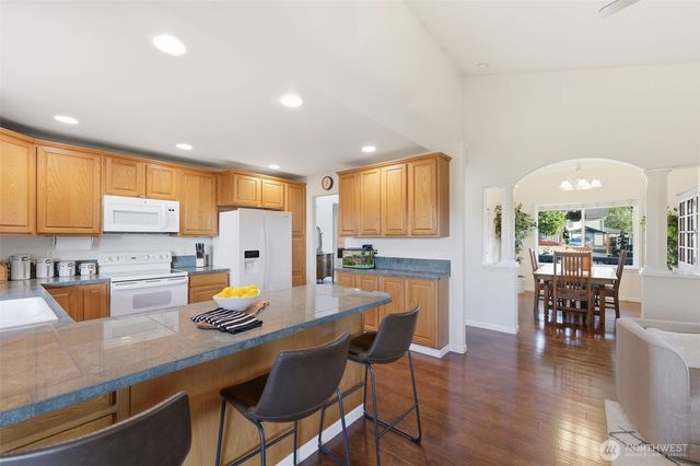 707 Gove Street, Steilacoom, WA 98388