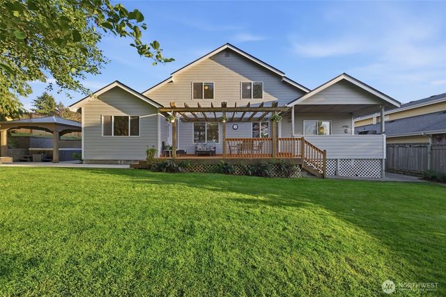 707 Gove Street, Steilacoom, WA 98388