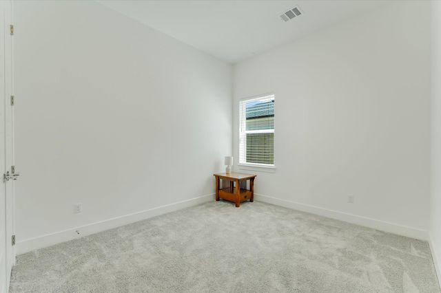 111 Breda Ave, Bastrop, TX 78602
