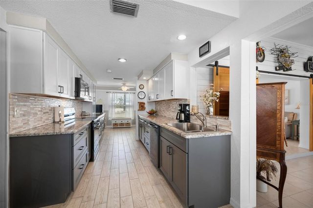 21194 EDGEWATER DRIVE, Port Charlotte, FL 33952