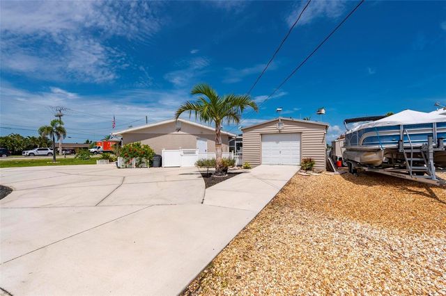 21194 EDGEWATER DRIVE, Port Charlotte, FL 33952