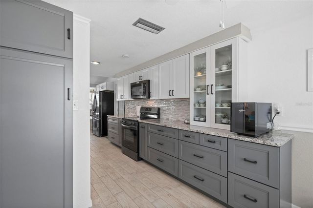 21194 EDGEWATER DRIVE, Port Charlotte, FL 33952