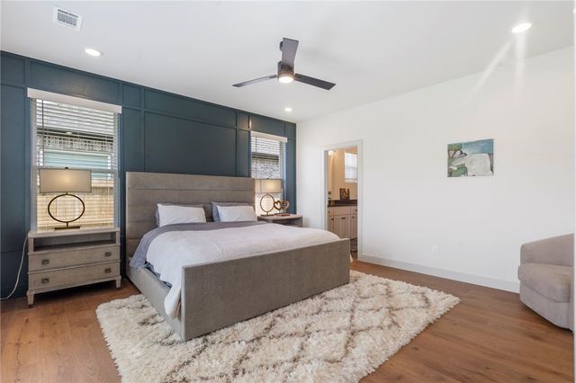 1111 Mammoth Street, Bentonville, AR 72713