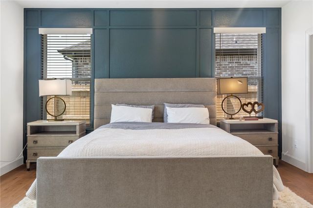 1111 Mammoth Street, Bentonville, AR 72713