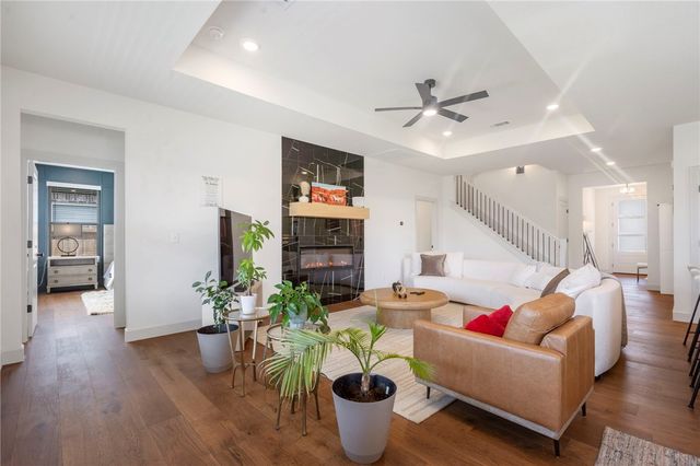 1111 Mammoth Street, Bentonville, AR 72713