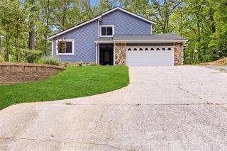 9485 Martin Road, Roswell, GA 30076