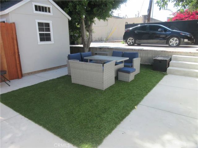 13343 Herron, Los Angeles, CA 91342