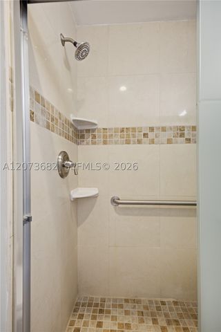 8635 SW 15th St, Pembroke Pines, FL 33025