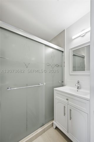 8635 SW 15th St, Pembroke Pines, FL 33025
