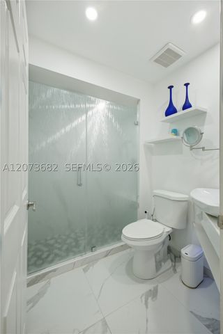 8635 SW 15th St, Pembroke Pines, FL 33025