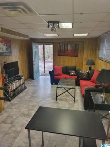 308 25TH AVENUE NW, Center Point, AL 35215