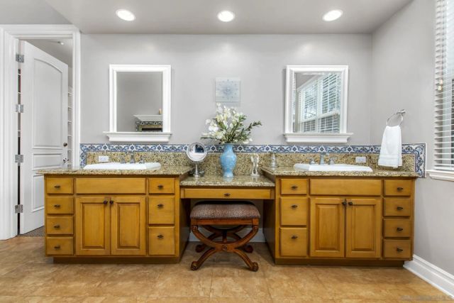 31899 Calle De Talar, Bonsall, CA 92003