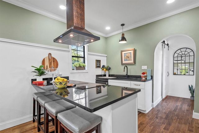 1212 Lilac Street, Fort Worth, TX 76110