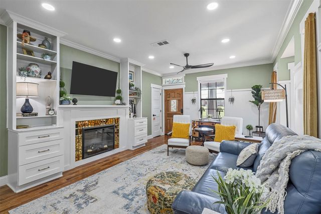 1212 Lilac Street, Fort Worth, TX 76110