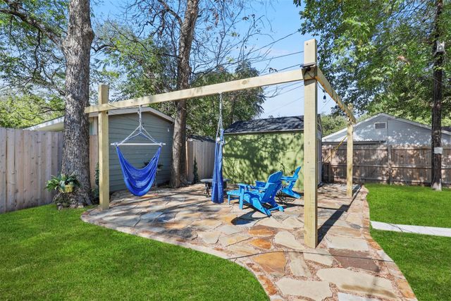 1212 Lilac Street, Fort Worth, TX 76110