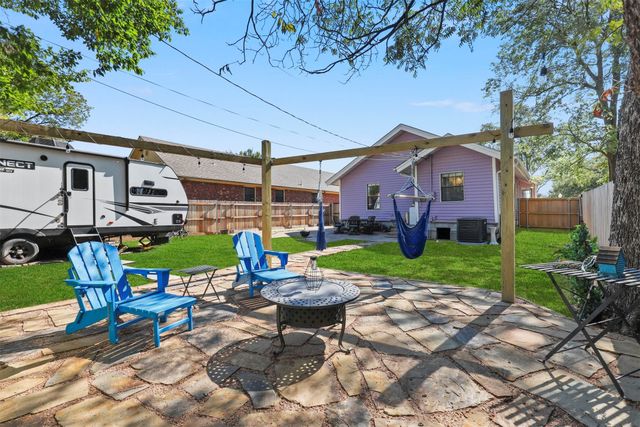 1212 Lilac Street, Fort Worth, TX 76110