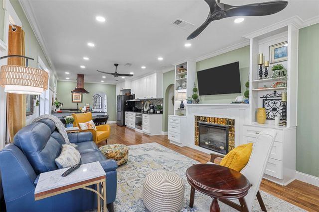 1212 Lilac Street, Fort Worth, TX 76110
