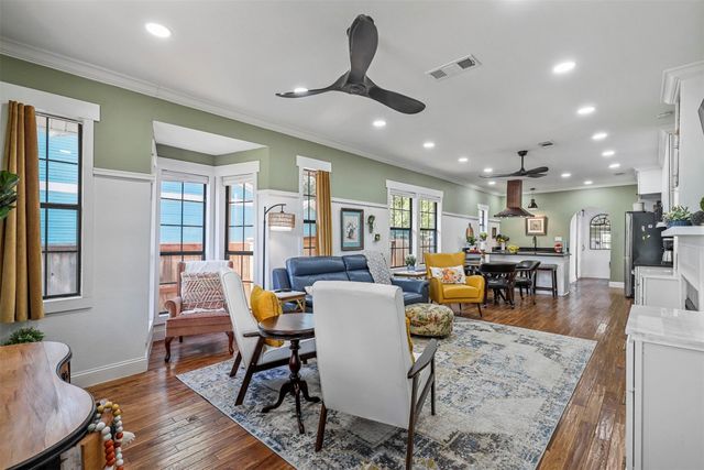 1212 Lilac Street, Fort Worth, TX 76110