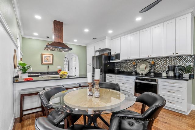 1212 Lilac Street, Fort Worth, TX 76110