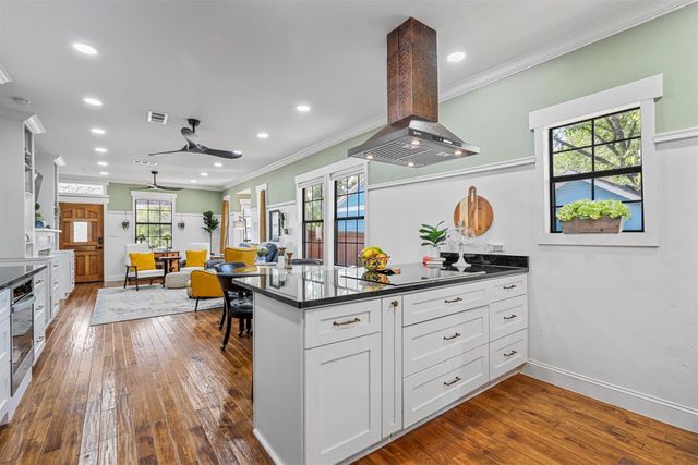 1212 Lilac Street, Fort Worth, TX 76110
