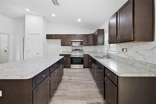 116 JUNIPER WAY, Ocala, FL 34480