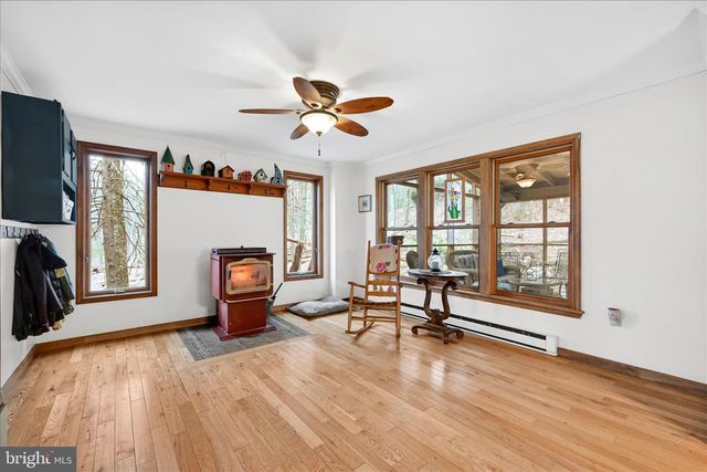 2504 & 2503 WAGON WHEEL DR, Auburn, PA 17922