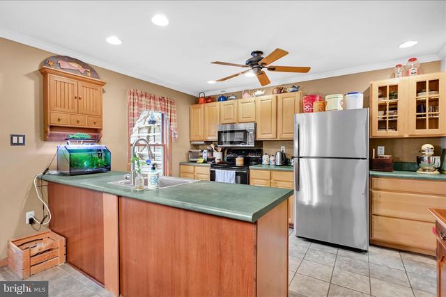 2504 & 2503 WAGON WHEEL DR, Auburn, PA 17922