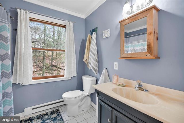 2504 & 2503 WAGON WHEEL DR, Auburn, PA 17922