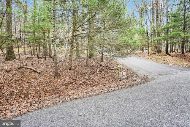 2504 & 2503 WAGON WHEEL DR, Auburn, PA 17922