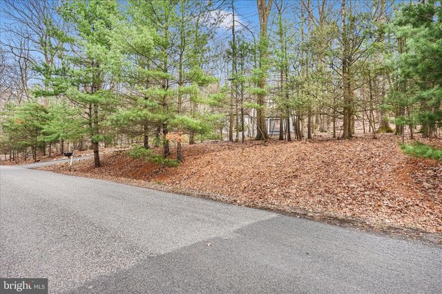 2504 & 2503 WAGON WHEEL DR, Auburn, PA 17922