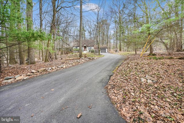 2504 & 2503 WAGON WHEEL DR, Auburn, PA 17922